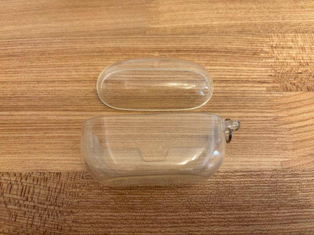 SONYＷＦ-1000XM5右耳と本体など（ケース、充電コード、イヤースポンジ）