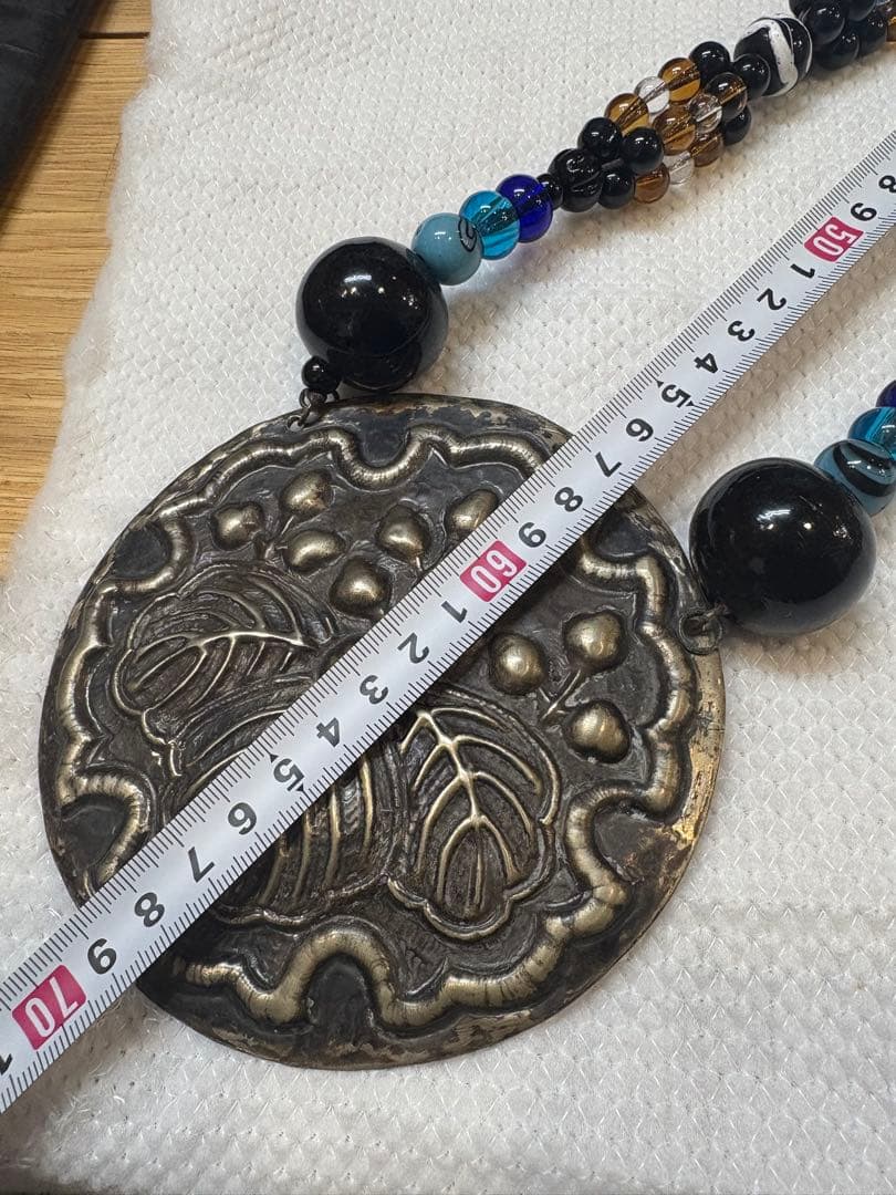 アイヌ　タマサイ　シトキ付き　ガラス玉　アイヌ玉　トンボ玉　時代物