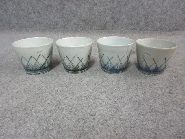 古伊万里染付草原文蕎麦猪口4個 [B25510]