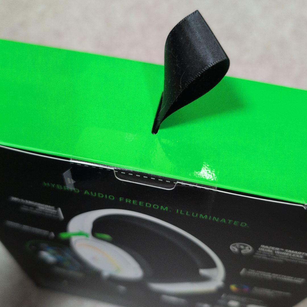 [新品]Razer Barracuda Chroma White Edition